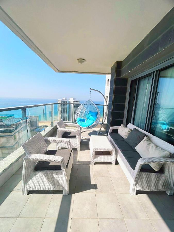 Panorama Apartment " City Garden " 巴特亚姆 外观 照片