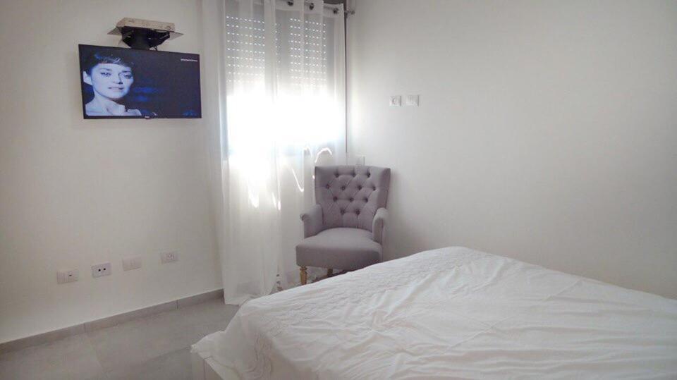 Panorama Apartment " City Garden " 巴特亚姆 客房 照片